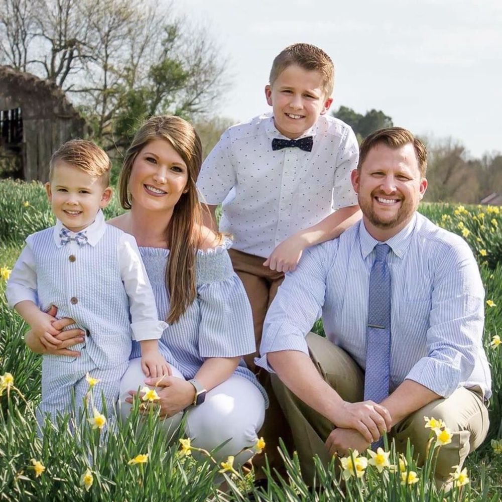 Meet your Posher, Lee